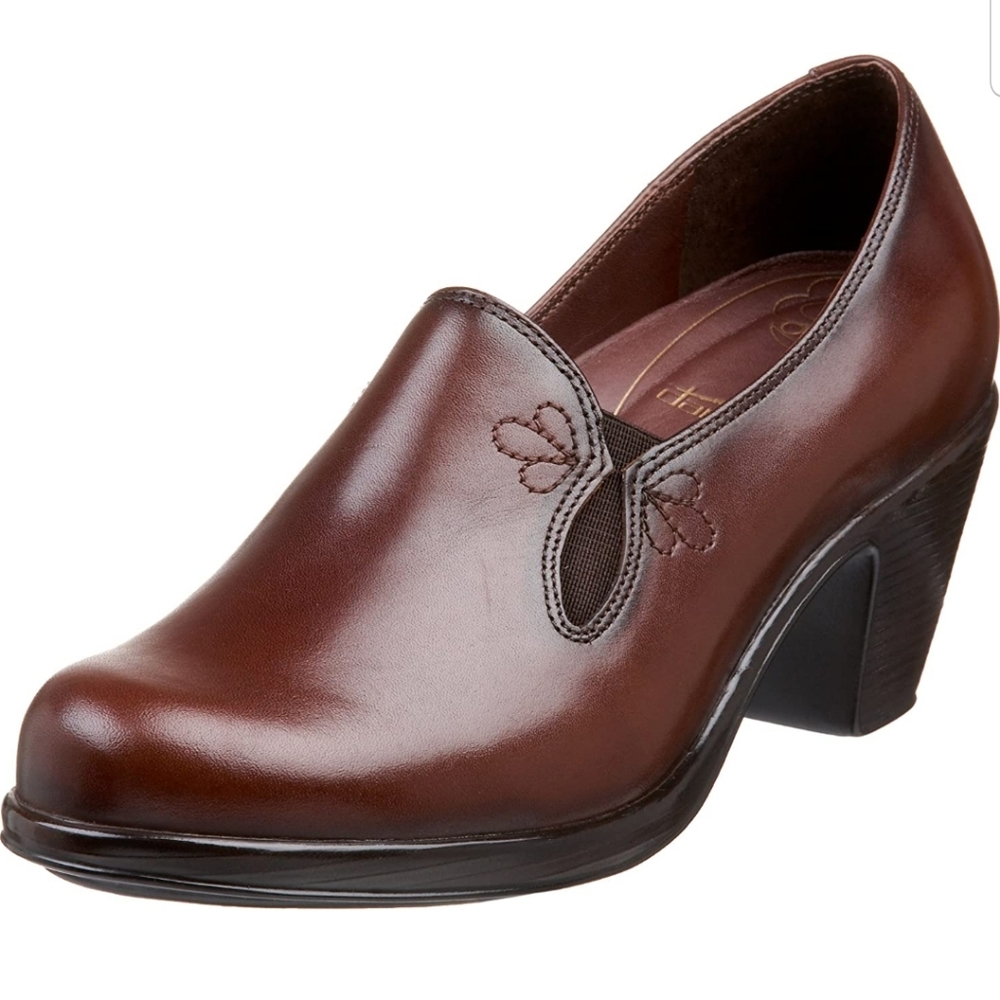 Like New Dansko Beth Brown Leather Clogs